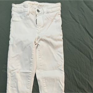 Like new white American eagle jeans